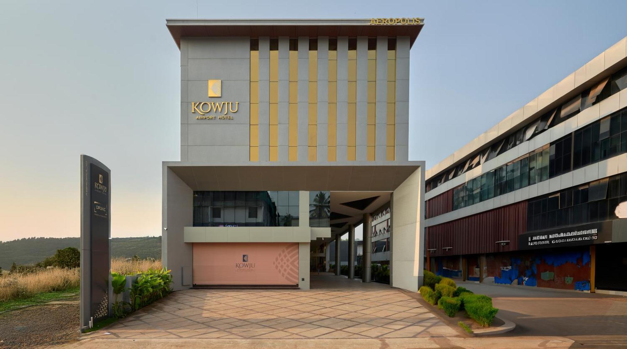 Kowju Airport Hotel Calicut Kondotty Екстер'єр фото