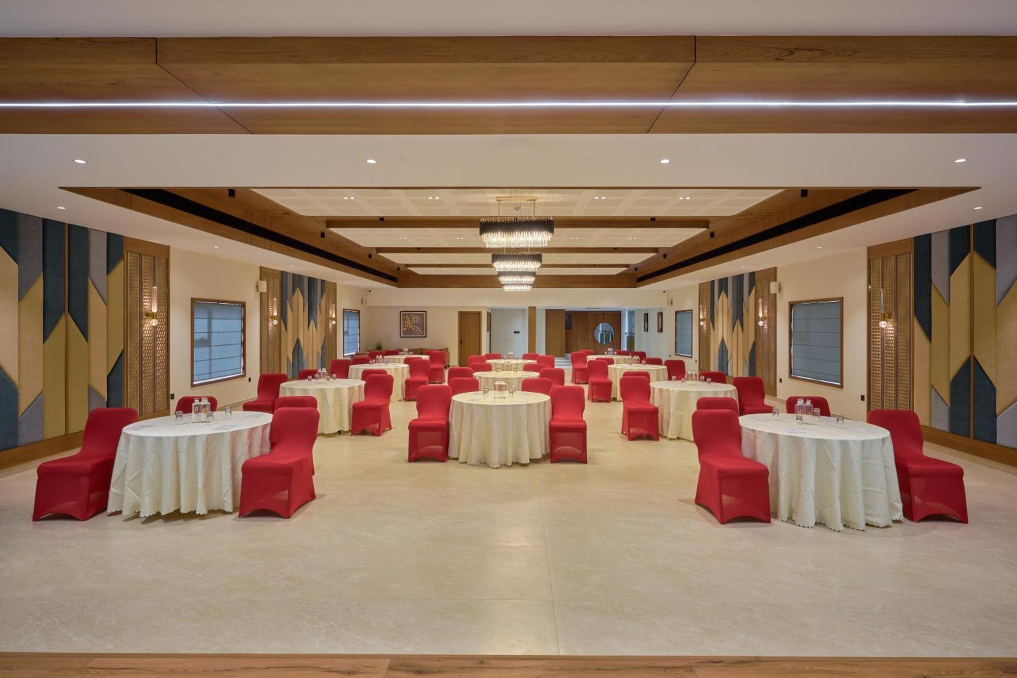 Kowju Airport Hotel Calicut Kondotty Екстер'єр фото