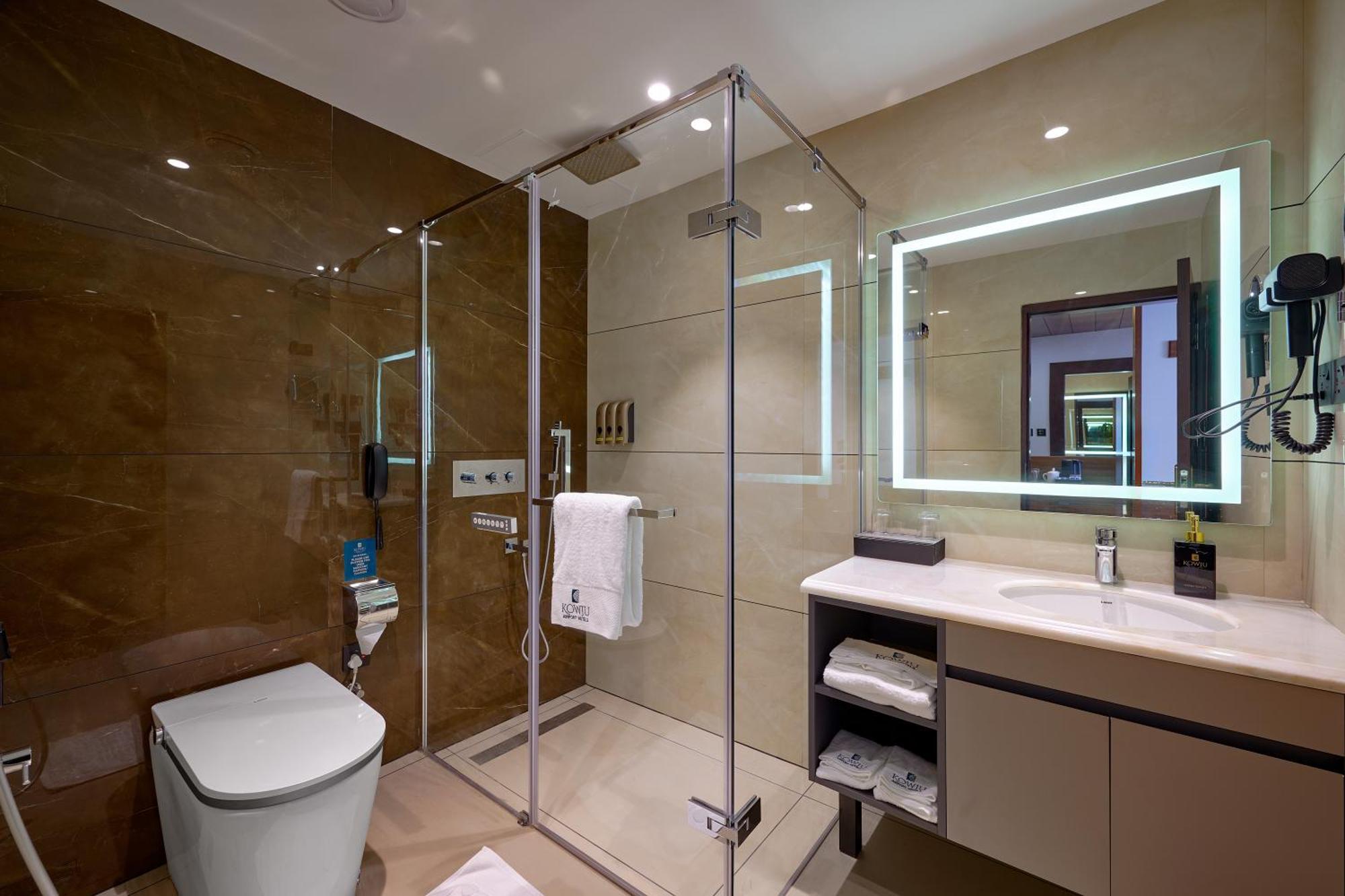 Kowju Airport Hotel Calicut Kondotty Екстер'єр фото